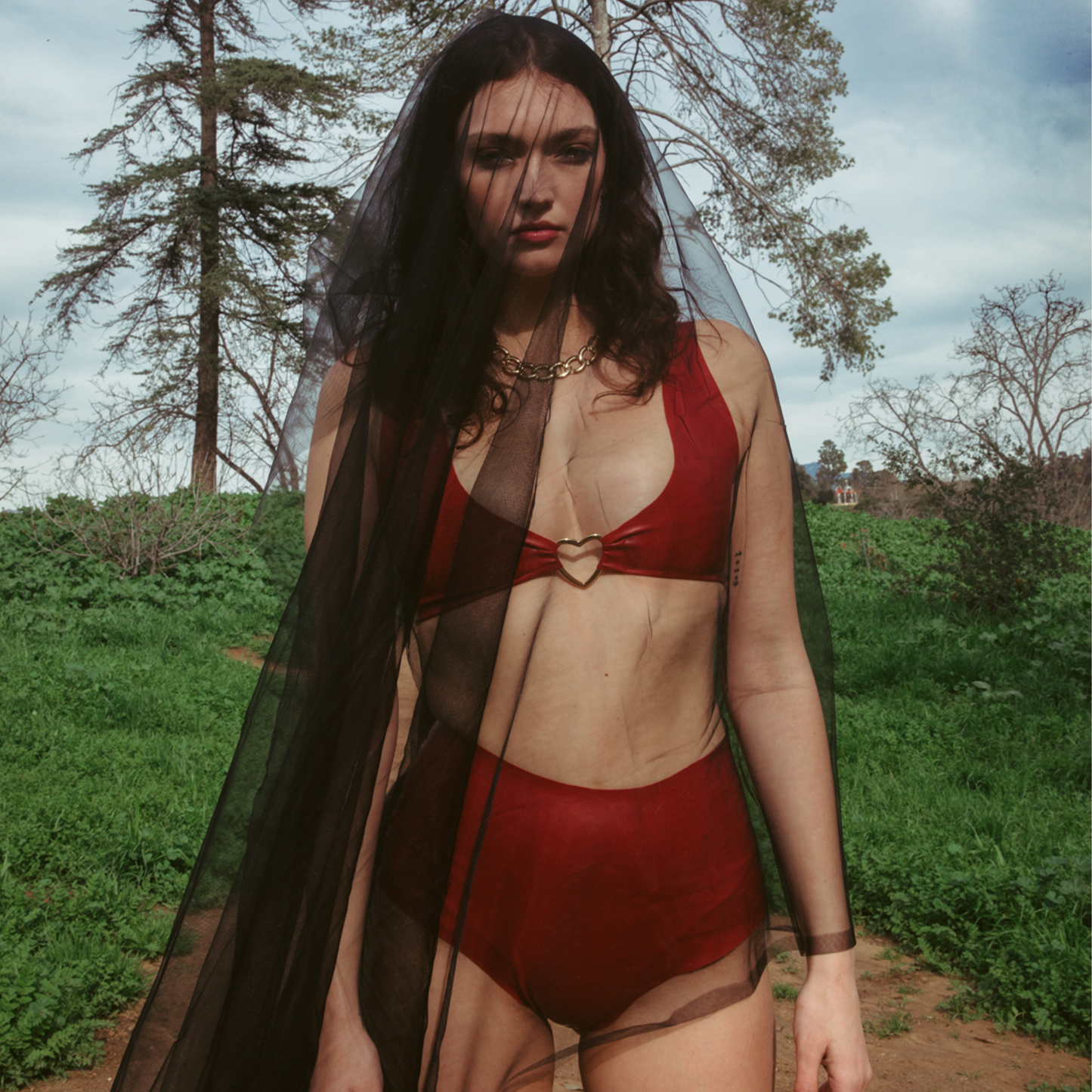 Broken Hearts Latex Bra Red: L