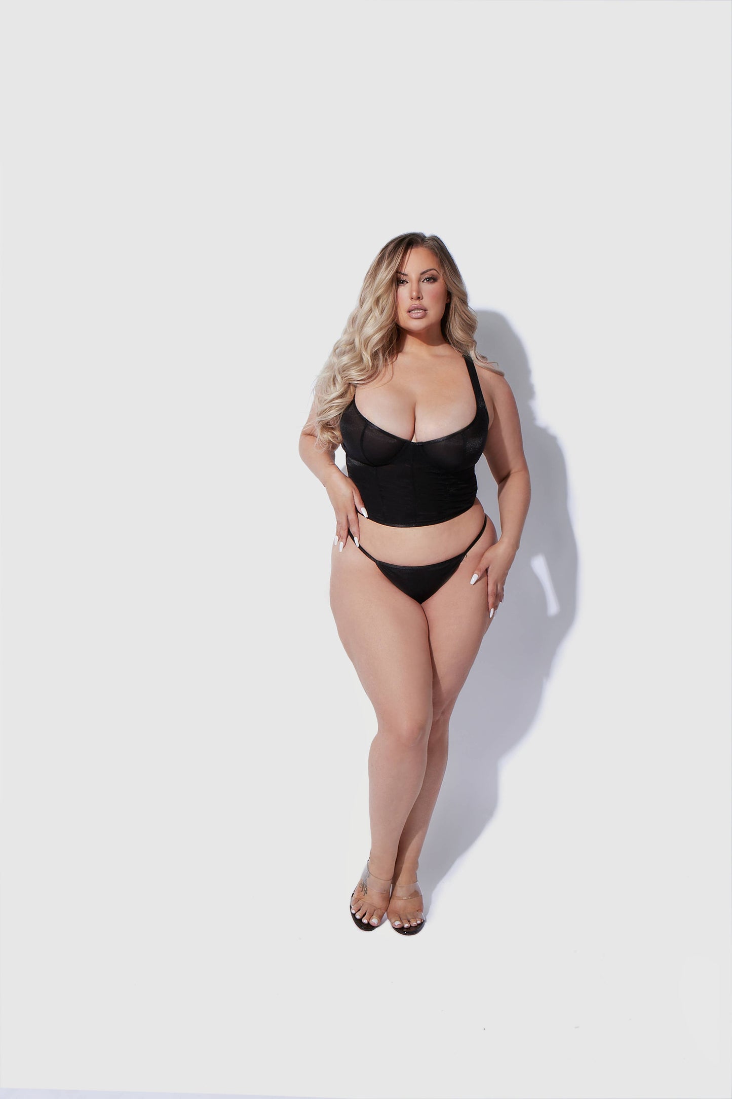 YVONE SHIMMER MESH BUSTIER & G-STRING SET: Black / 3X/4X